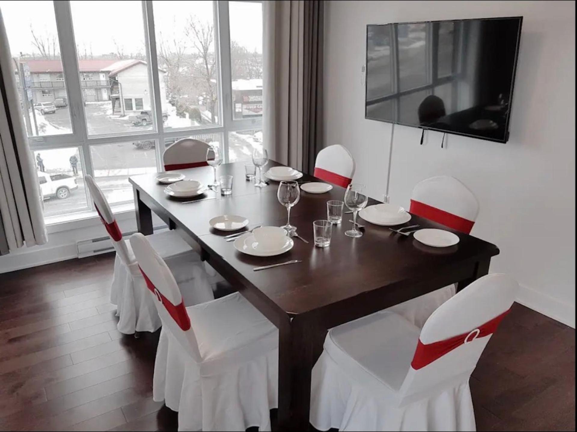 Le Bijou Airhome One Or Two Bedroom Suite Montréal Eksteriør bilde